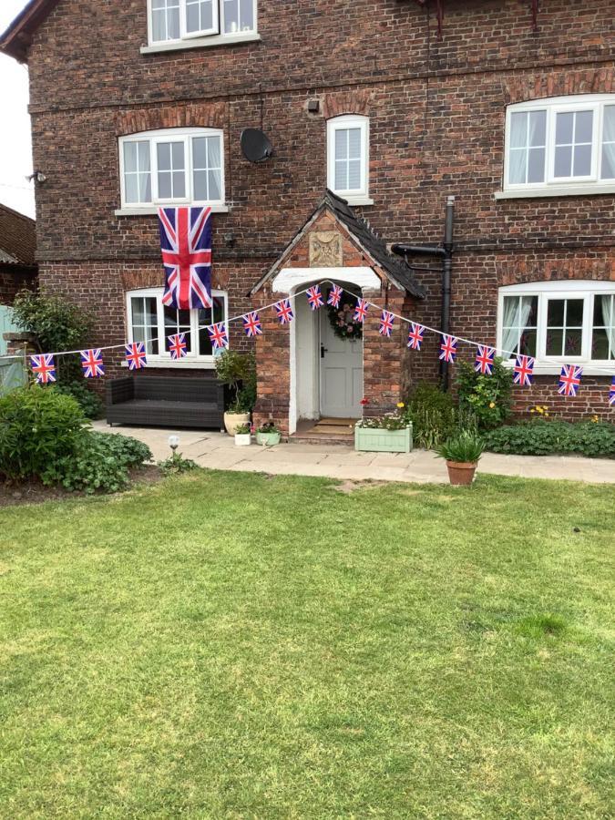 Birtles Farm Bed And Breakfast Knutsford Kültér fotó
