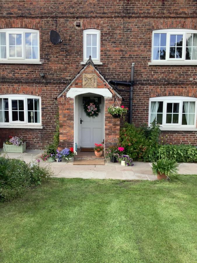 Birtles Farm Bed And Breakfast Knutsford Kültér fotó